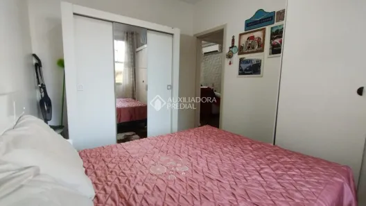 Apartamento com 2 Quartos à venda, 47m² no Centro Histórico, Porto Alegre