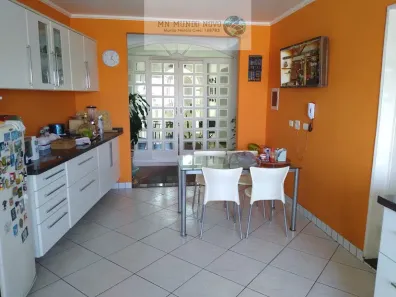 Casa com 5 Quartos à venda, 430m² no Jardim da Glória, São Paulo