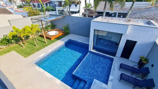 Casa com 5 Quartos à venda, 414m² no Jardim Acapulco, Guarujá