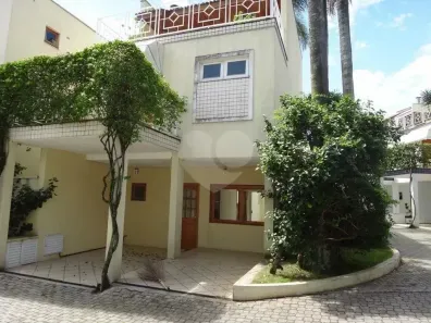 Casa de Condomínio com 4 Quartos para alugar, 152m² no Santo Amaro, São Paulo