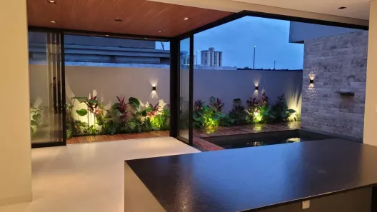 Casa de Condomínio com 3 Quartos à venda, 204m² no Gávea, Uberlândia