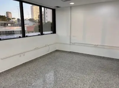 Sala Comercial à venda, 47m² no Chácara Urbana, Jundiaí