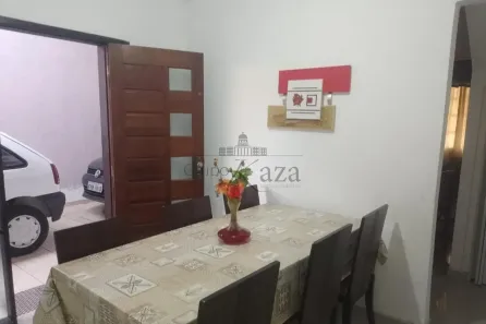 Sobrado com 3 Quartos à venda, 174m² no Parque dos Príncipes, Jacareí