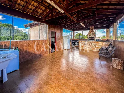 Sobrado com 3 Quartos à venda, 288m² no Planalto, Araçatuba