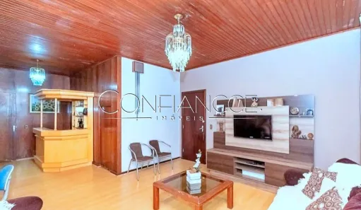 Casa com 4 Quartos para alugar, 640m² no São Lourenço, Curitiba