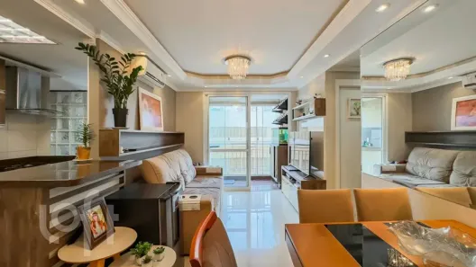 Apartamento com 2 Quartos à venda, 62m² no Vila Ipiranga, Porto Alegre