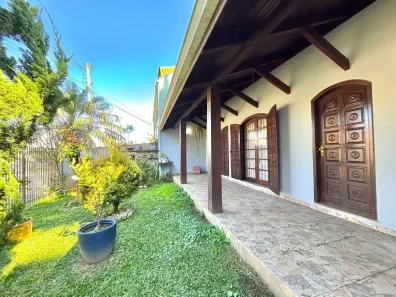 Casa com 4 Quartos à venda, 348m² no São Braz, Curitiba