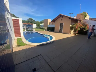 Casa com 5 Quartos para alugar, 400m² no Jardim Cuiabá, Cuiabá