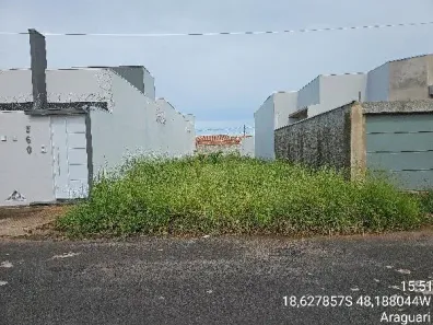 Lote/Terreno à venda, 140m² no Jóquei Clube, Araguari