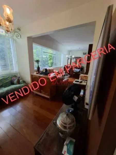 Apartamento com 4 quartos — Funcionários, Belo Horizonte