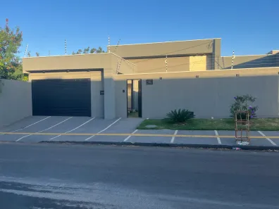 Casa com 3 Quartos à venda, 137m² no Jardim Brasil, Goiânia