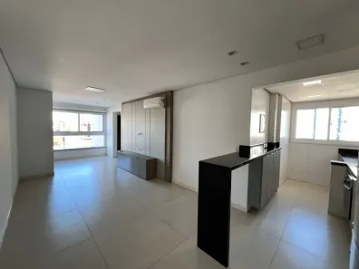 Apartamento com 2 Quartos para alugar, 80m² no Vila Rosa, Novo Hamburgo