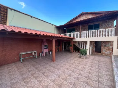Casa com 3 Quartos à venda, 220m² no Santa Luzia, Contagem