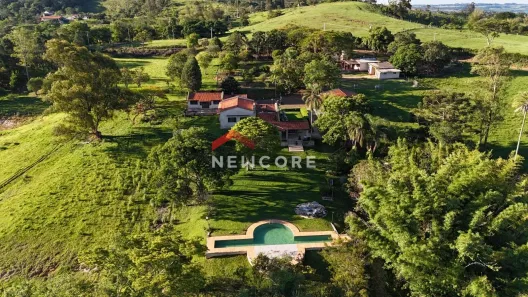 Fazenda/Sítio com 5 Quartos à venda, 500m² no Área Rural de Itapetininga, Itapetininga