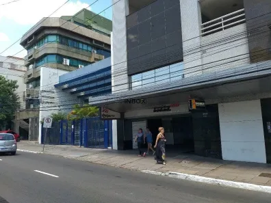 Prédio Comercial para alugar, 745m² no Petrópolis, Porto Alegre