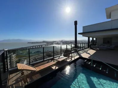 Apartamento com 2 Quartos à venda, 73m² no Centro, Florianópolis