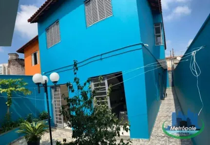 Sobrado com 3 Quartos à venda, 147m² no Jardim Santa Mena, Guarulhos