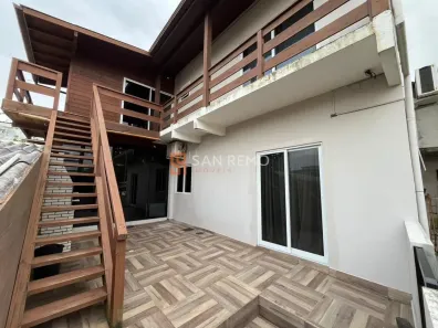 Casa com 2 Quartos para alugar, 119m² no Campeche, Florianópolis