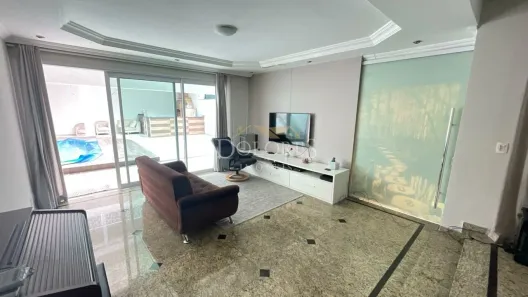 Casa de Condomínio com 3 Quartos para alugar, 280m² no Parque Residencial Itapeti, Mogi das Cruzes