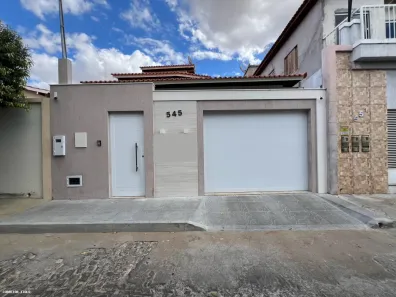 Casa com 3 Quartos à venda, 216m² no Guanambi, Guanambi