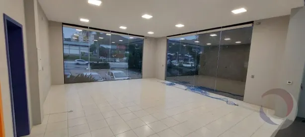Ponto Comercial à venda, 226m² no Saco Grande, Florianópolis