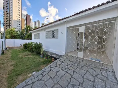 Casa com 3 Quartos para alugar, 240m² no Brisamar, João Pessoa