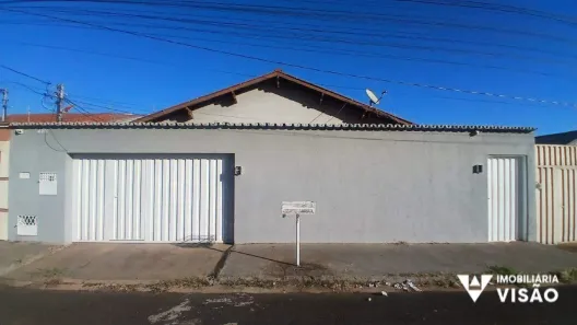 Casa com 3 Quartos para alugar, 186m² no Parque das Américas, Uberaba