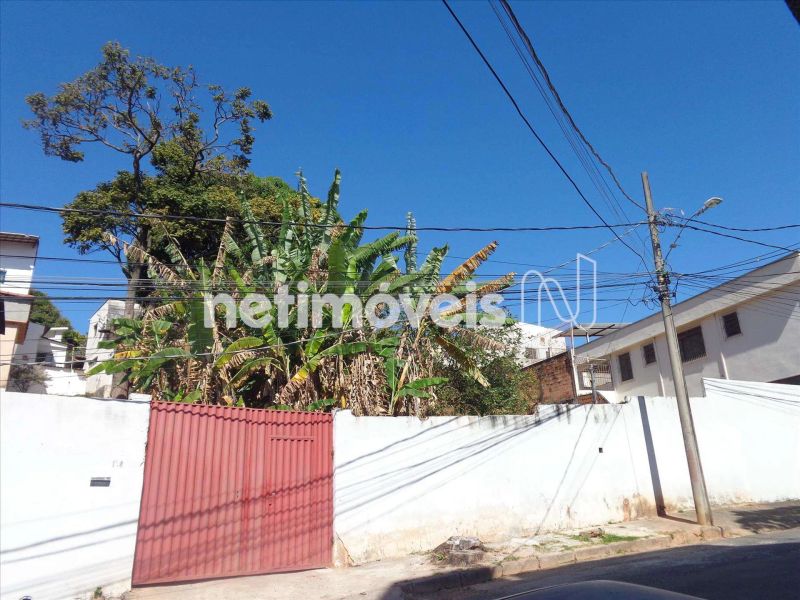 Casa com 2 quartos — Nova Esperança, Belo Horizonte