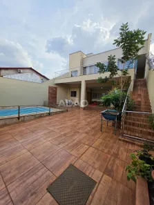 Sobrado com 4 Quartos à venda, 150m² no Residencial Recanto das Emas, Goiânia