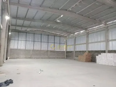 Galpão/Depósito/Armazém para alugar, 700m² no Passarinho, Recife