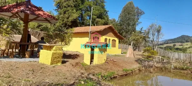 Fazenda/Sítio com 2 Quartos à venda, 200m² no Brazópolis, Brazópolis