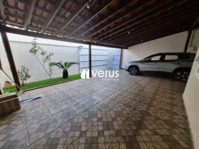 Casa com 3 Quartos à venda, 188m² no Cidade Jardim, Uberlândia