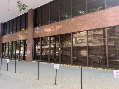 Ponto Comercial para alugar, 973m² no Savassi, Belo Horizonte