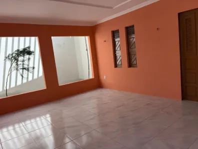 Casa com 3 Quartos à venda, 135m² no Pajuçara, Natal