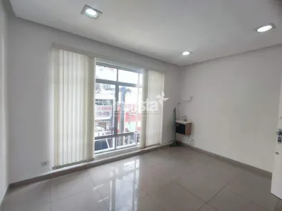 Sala Comercial para alugar, 18m² no Gonzaga, Santos