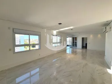 Apartamento com 3 Quartos para alugar, 213m² no Cambuí, Campinas