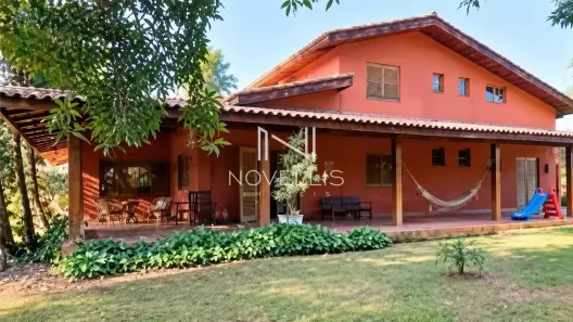 Fazenda/Sítio com 4 Quartos para alugar, 300m² no Chácaras São José, São José dos Campos