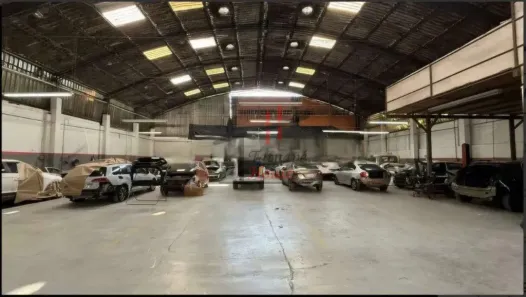 Galpão/Depósito/Armazém para alugar, 700m² no Vila Regente Feijó, São Paulo