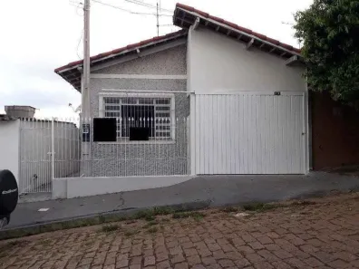 Casa com 1 Quarto para alugar, 100m² no Jardim Bela Vista, Bauru