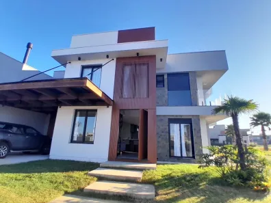 Casa de Condomínio com 4 Quartos à venda, 240m² no Remanso, Xangri-Lá