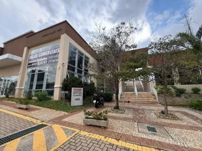 Sala Comercial à venda, 32m² no Vila Carlota, Sumaré