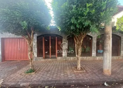 Casa com 3 Quartos à venda, 330m² no Vila Tibério, Ribeirão Preto