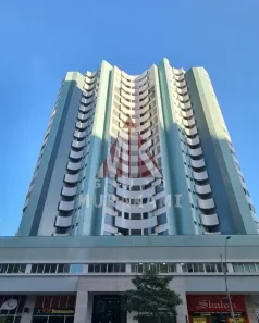 Apartamento com 2 Quartos para alugar, 122m² no Zona 07, Maringá