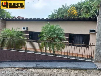 Casa com 3 Quartos à venda, 235m² no Valparaiso, Blumenau