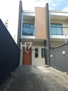 Casa com 2 Quartos à venda, 73m² no Iririú, Joinville