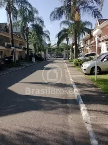 Casa de Condomínio com 2 Quartos à venda, 74m² no Vargem Pequena, Rio de Janeiro