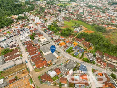 Imóvel Comercial à venda, 750m² no Guanabara, Joinville