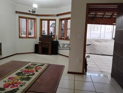 Casa com 5 Quartos à venda, 400m² no Vila Petrópolis, Atibaia