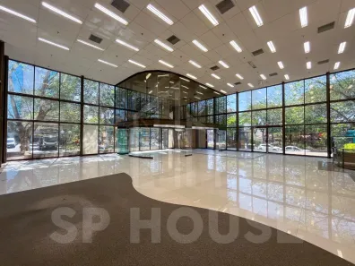 Ponto Comercial para alugar, 920m² no Cidade Monções, São Paulo