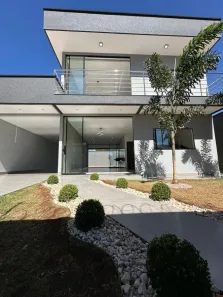 Sobrado com 3 Quartos à venda, 190m² no Setor Recanto das Minas Gerais, Goiânia